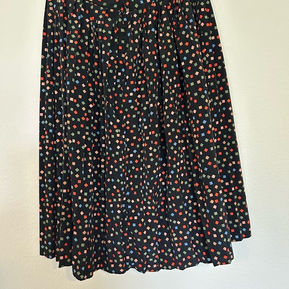 Momo B Medium Black Multicolored Pleated Academia Skirt - Picture 3 of 10